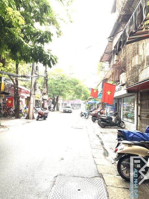 Không Thể Tin Nổi ! Chưa Đến 20 Tỷ, Nhà Tạ Quang Bửu 115M2 5T ÔTô Tránh Vỉa Hè KD Đỉnh
