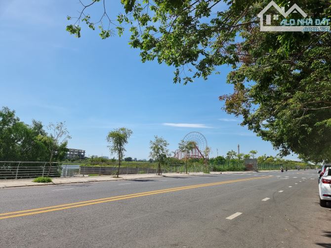 Bán Lô Đất VIP 1000m2 - 2MT Đường Bạch Đằng View Trực diện Sông Hàn, Giá chỉ 125tr/m2 - 3