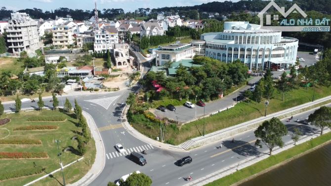 Bán lô đất view nhìn trực diện Hồ Xuân Hương và Đồi Cù thành phố Đà Lạt - 3