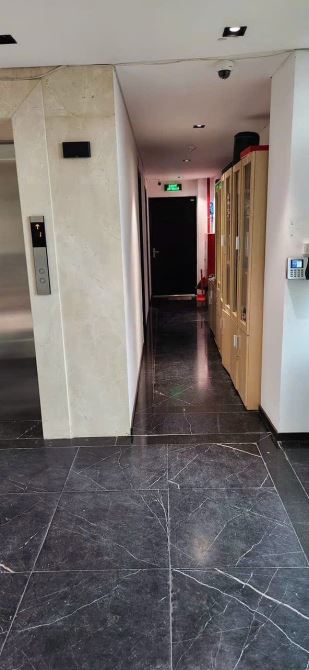 BÁN TOÀ NHÀ VP MẶT PHỐ TRÀNG THI - GẦN 2 TỶ/THÁNG - 330m2 x 8 Tầng - MT35m - Giá 235 Tỷ. - 3