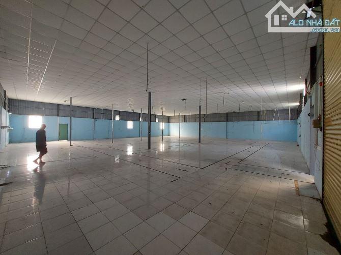 Cho thuê nhà xưởng 600m2 Ngã Tư Ga, Thạnh Lộc