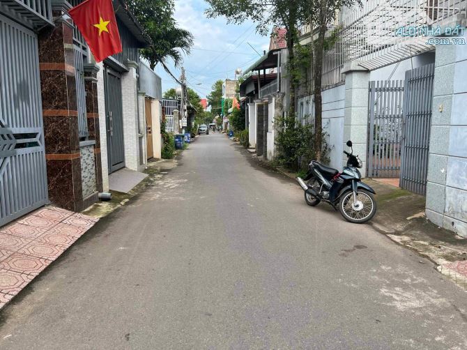 Bán 1/ Nguyễn Hoàng, Cổng chính Lục Quân 2. P.Tam Phước, TP.Biên Hòa, Giá sốc 1,75tỷ