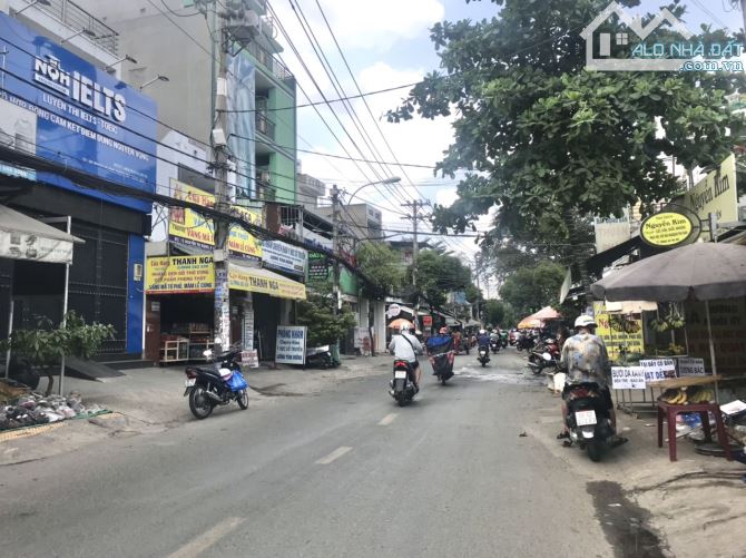 Nhà MT Nguyễn Thị Đặng sát bên Trường THPT Võ Trường Toản Q12, DT 5x25 giá 10.7 tỷ tl - 2