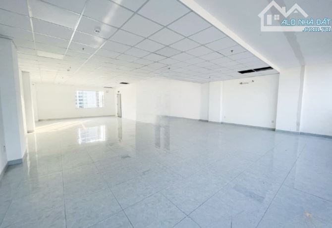 CHO THUÊ Tòa Nhà MỚI XÂY 1.900 m² - MT Huỳnh Tịnh Của, Quận 3 - 10m x 22m - 1H, 7T, ST TM. - 2