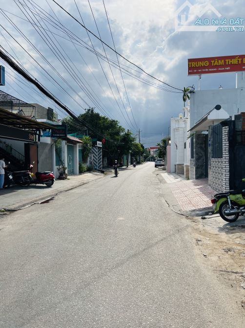 Bán 433m2 thổ cư mặt đường Võ Hữu gần góc đường Tuyên Quang Phường Phú Thuỷ TP Phan Thiết - 2