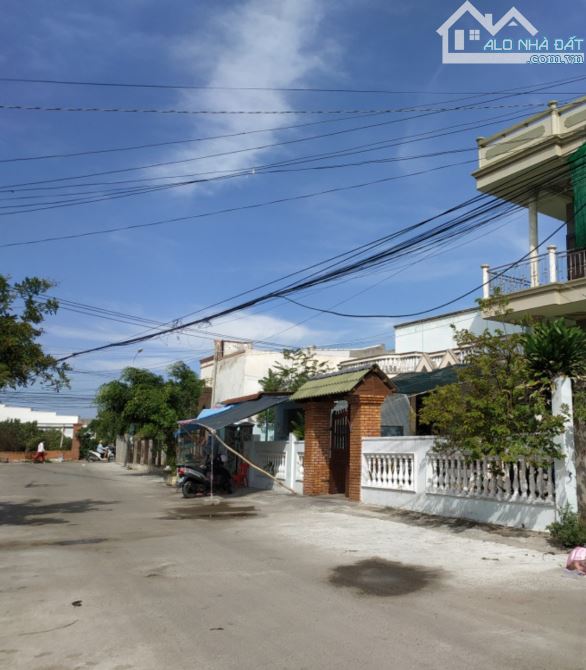 Cần bán nhanh-Đất gần bên đường Hồ Xuân Hương-Mũi Né-Lâm Đồng-DT 585,mt 19m. - 3