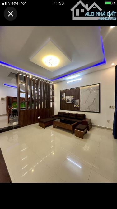 Bán gấp nhà mặt tiền 3 tầng full nội thất hiện đại đường Thanh Lương- Hoà Xuân quận Cẩm Lệ - 1