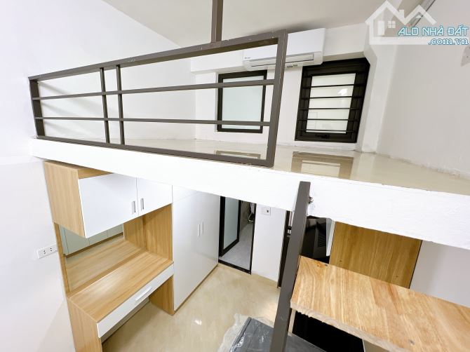 Cho Thuê Nhà Ngõ 205 Lương Thế Vinh Thanh Xuân 25m2 Studio Gác Xép Full Nội Thất Thang Máy - 2