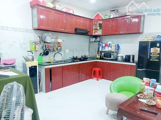 Bán Gấp, Nhà Hẻm Xe Hơi Đất Thánh, Tân Bình, 86m2, 2 Tầng, Chỉ 10 Tỷ 5, TL - 2