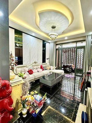 Bán nhà HXT đường Nguyễn Sơn, Tân Phú, 75m2, 4 tầng, 5m x 15m, 7 tỷ 2 TL