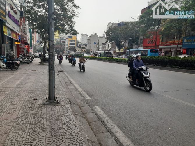 Bán đất mặt phố Nguyễn Văn Cừ DT 1250m2, MT 50m, Giá 96 tỷ - 1