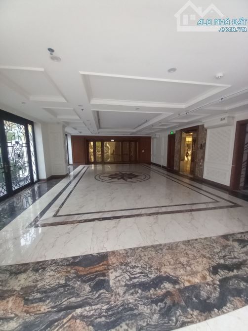 Bán tòa nhà văn phòng Trịnh Văn Bô, Nam Từ Liêm, diện tích 120m2, 7 tầng thang máy,mt 10m - 3