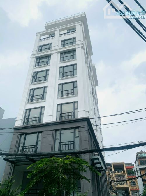 HOT. Lô đất sát quận 1, DT 6.2 x22m, GPXD Hầm + 7 Lầu giá 17 tỷ TL