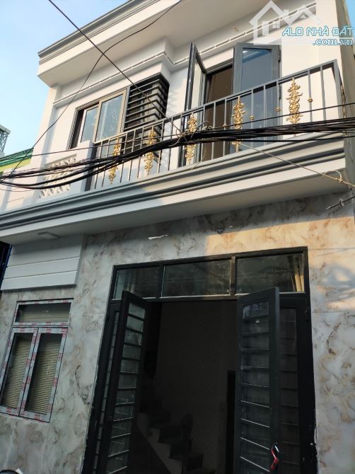 Nhà 2 lầu hẻm thông xe hơi đường Tân Chánh Hiệp 10 , SHR giá 2.35 tỷ - 1