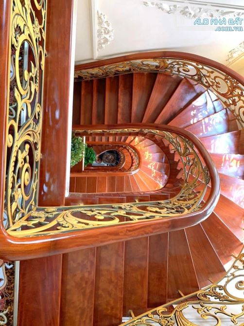 Bán nhà biệt thự quận Bắc Từ Liêm, DT 180m2, MT 10m, giá 37.5 tỷ. - 3