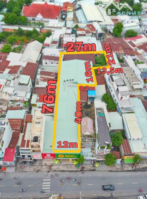 GẤP! Nhà bán gần 1500m2 mặt tiền đường Phạm Văn Thuận đang cho thuê 1.2 tỷ/năm giá đầu tư
