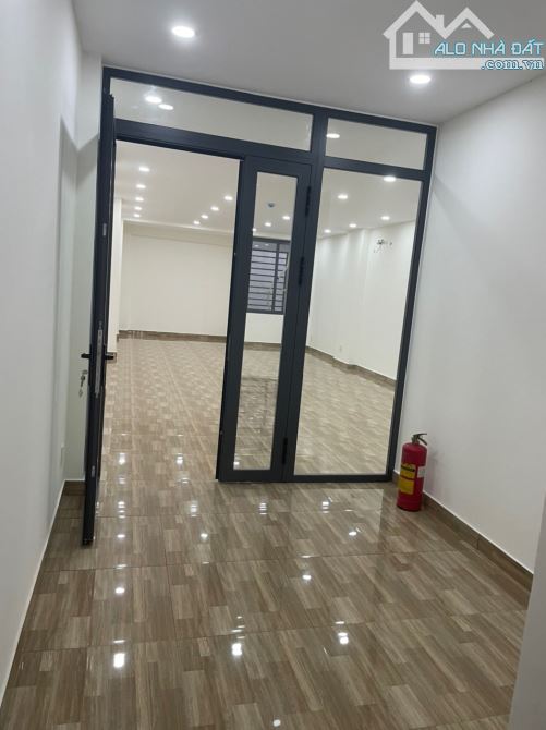 Bán nhà mặt tiền Hoàng Quốc việt Quận 7 giá 17.5 tỷ. - 1
