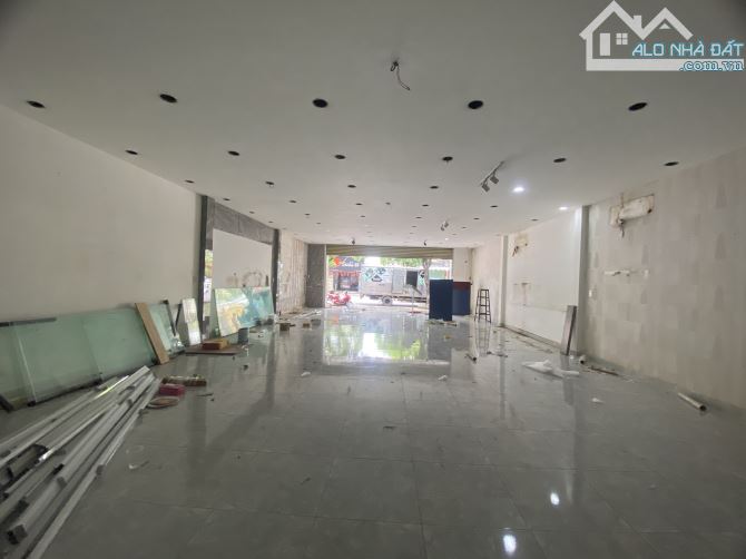 BÁN 1500m2 Mặt tiền Phạm Văn Thuận ,Biên Hoà - 1