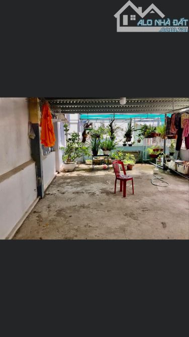 Bán gấp nhà 3 tầng- khu phố Tây sầm uất bậc nhất biển Mỹ Khê đườn - 2