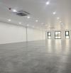 Cho thuê sàn văn phòng Phùng Hưng - Yên Xá, 130 m2/tầng thông sàn đẹp, mới 100%