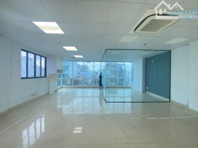 VP 100M2, MT ĐƯỜNG PHAN ĐĂNG LƯU, P.2, BÌNH THẠNH, VIEW KÍNH, BAN CÔNG