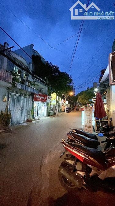 Nhà mặt tiền KD, bán định cư, 4x18 Phường 8 Gò Vấp, chỉ 8.7 tỷ.