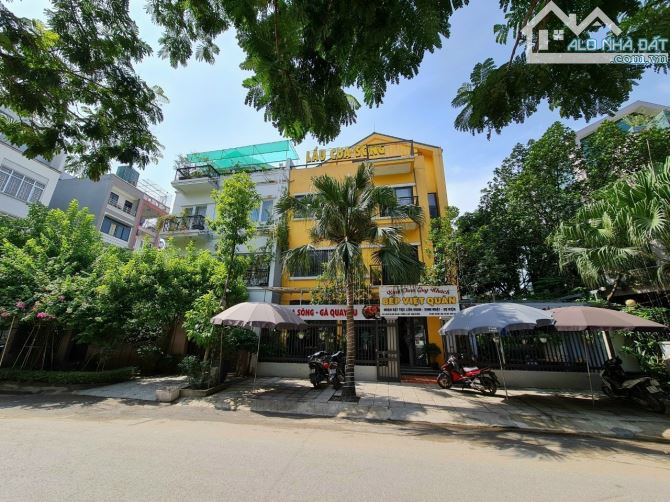 Biệt thự Lô góc view Hồ  diện tích rộng Kinh doanh café, spa, nhà hàng Văn Khê La Khê Hà - 1