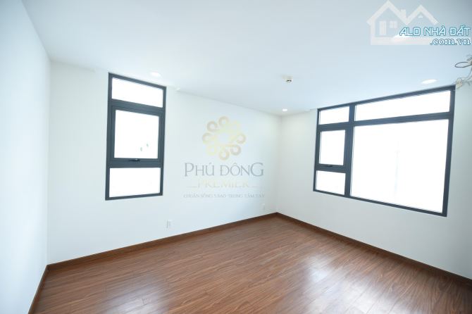 Bán căn góc Phú Đông Premier, 72m2, lầu thấp, view Đông Nam, giá 2,7tỷ - 4