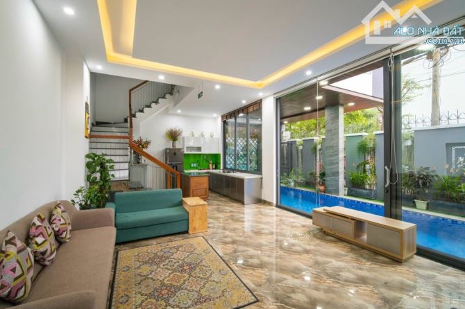 Cần bán gấp căn Villa 4 tầng 2 mặt tiền tuyệt đẹp ngay bãi tắm Resort Sandy Beach- Ngũ Hàn - 1