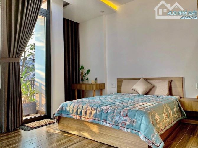 Cần bán gấp căn Villa 4 tầng 2 mặt tiền tuyệt đẹp ngay bãi tắm Resort Sandy Beach- Ngũ Hàn - 4