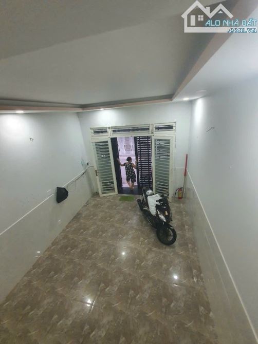 Nhà hẻm xe tải Phan Văn Trị (4*16M) 3 lầu 4PN-4WC P5 -GV-Giáp  Phạm  Văn Đồng - 1