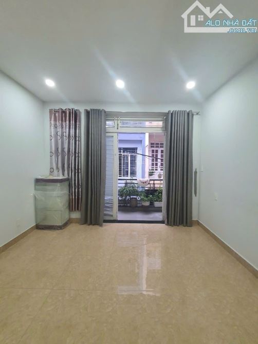 Nhà hẻm xe tải Phan Văn Trị (4*16M) 3 lầu 4PN-4WC P5 -GV-Giáp  Phạm  Văn Đồng - 2