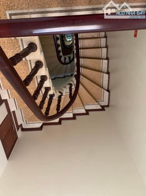 Bán nhà 5 tầng Ngõ 62 Đại La Dt 30m2 Mt 4m Giá 4,2 tỷ - 2