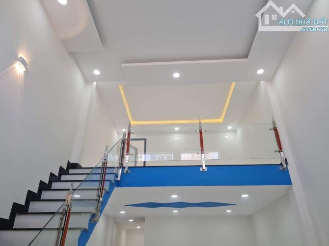 Bán gấp nhà đường Nam Cao gần ga metro Suối Tiên 51m2 2 lầu hxh chỉ 3,5 tỷ - 2