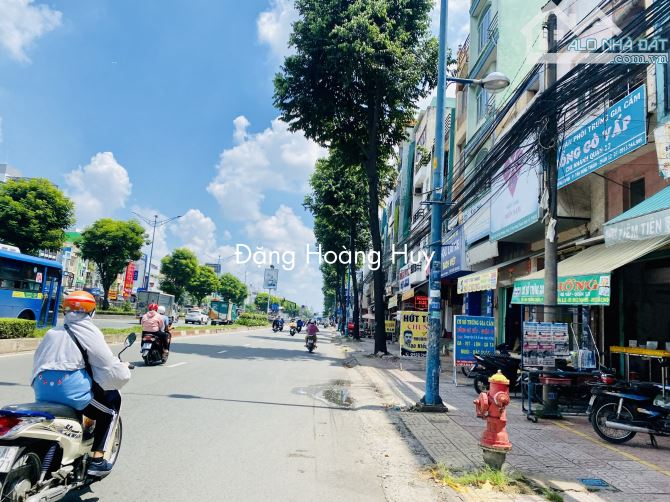 Nhà hẻm xe hơi Trường Chinh. DT: 10x20m công nhận 191.5m2 giá: 9.7 tỷ - 1