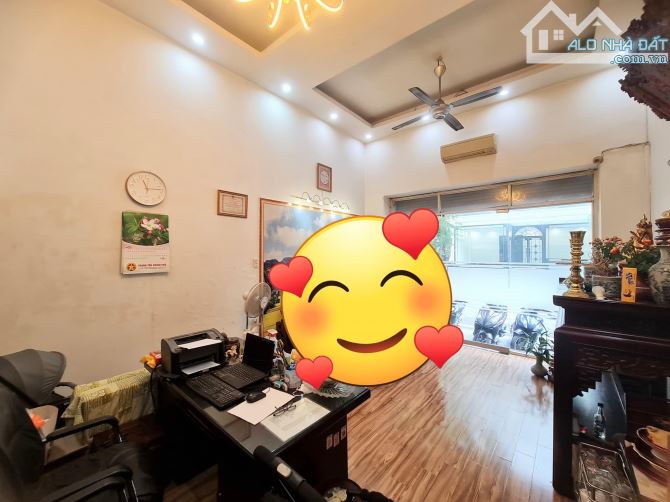 Bán nhà mặt phố Lê Quý Đôn hai bà trưng mặt phố vỉ hè kinh doanh DT 145 m2 giá 41 tỷ - 2