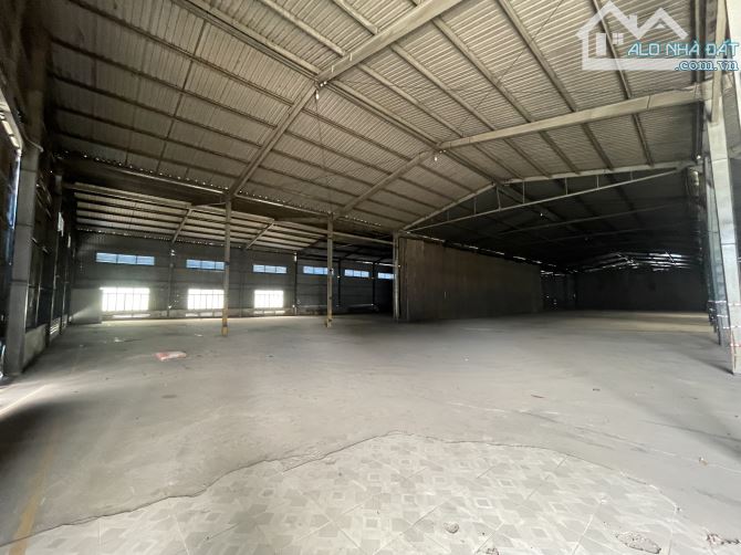 Cho thuê kho xưởng 800m2, 1000m2, 1200m2, 2500m2, 5000m2 Trong Khu Công Nghiệp Sóng Thần 1 - 1