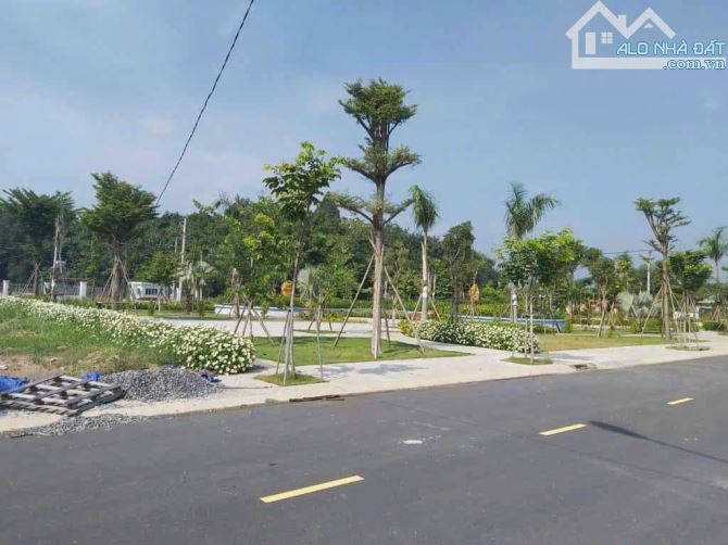 Bán Nền Đất Biệt thự dt 8 x 18m, KĐT Biên Hòa new city, gần công viên - 2