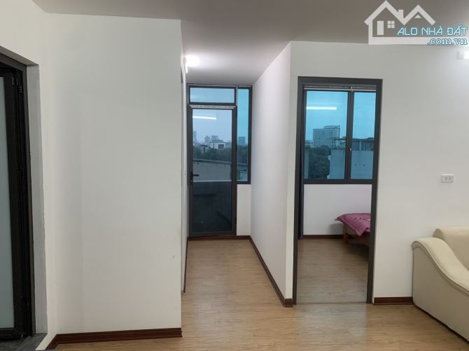 Cho thuê căn hộ thang máy đủ đồ phố Nguyễn Đình Chiểu - 2