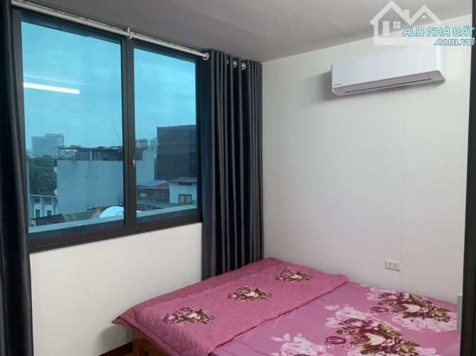 Cho thuê căn hộ thang máy đủ đồ phố Nguyễn Đình Chiểu - 4