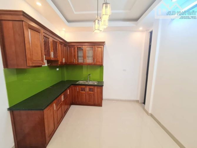 Chủ Cầ Bán Gấp Nhà 34m Ngõ 281 Trương Định, Hoàng Mai. Nhà Mới 4 Ngủ. Giá 6.9Tỷ - 3