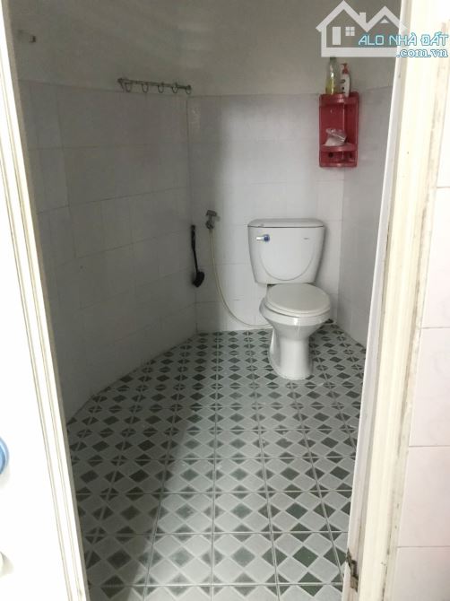 "Bán nhà trung tâm Nha Trang chỉ 1,35 tỷ. Nhà thuộc phường Phương Sài gần đường Trần Quý - 1