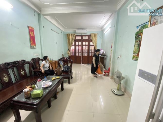 BÁN NHÀ MẶT NGÕ Ô TÔ TẢI ĐỖ CỬA KINH DOANH 15 TỶ 60m 5 TẦNG MT 4m LẠC LONG QUÂN CẦU GIẤY - 2