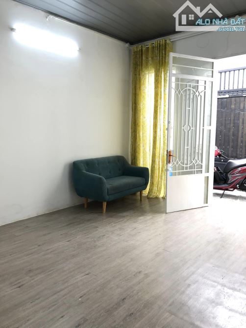 Bán gấp nhà mới hẻm ba gác thông gần MT Lê Lợi P.4, Gò Vấp C4 60m2,ngang 4.5m,2PN, 5 tỷ2 - 3