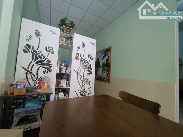 Bán Nhà Cấp 4 Kiệt Ô tô Đậu Trong Sân Đường Phước Tường 11 Chỉ Nhỉnh 2 Tỷ. - 1