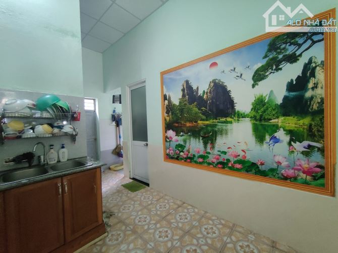 Bán Nhà Cấp 4 Kiệt Ô tô Đậu Trong Sân Đường Phước Tường 11 Chỉ Nhỉnh 2 Tỷ. - 2