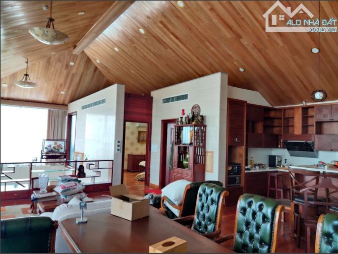 Biệt thự Vạn Phúc, Liễu Giai, Ba Đình, ô tô tránh, 142m2, MT 8m giá chỉ 27.5 tỷ - 1