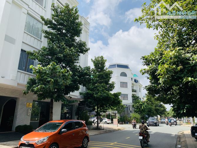 Bán Đất KDC D2D Đường D4,Võ Thị Sáu ,Phường Thống Nhất Biên Hòa, Đồng Nai  81m2 giá 8,3 Tỷ - 3