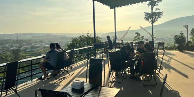 Bán căn nhà Tp Bảo Lộc nhỏ xinh nhìn toàn cảnh thành phố rất đẹp vào là ở ngay - 12