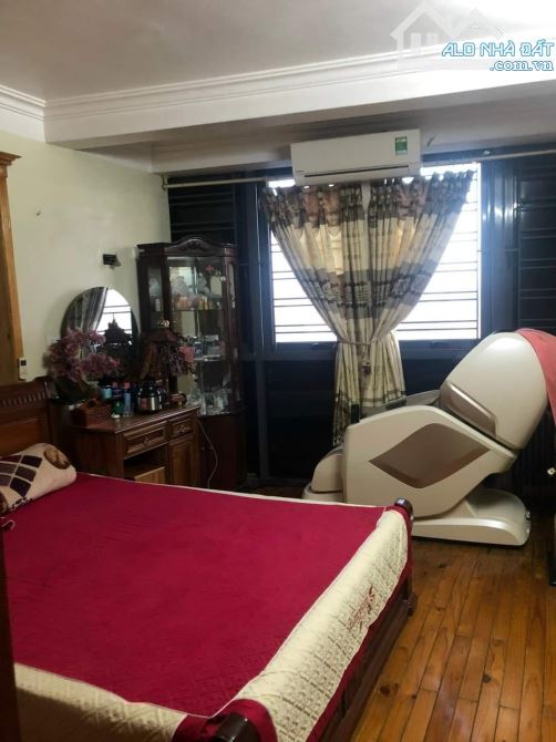 Bán nhà mặt phố Vĩnh Quỳnh 40m 6 tầng  ô tô tránh KD bất chấp mọi loại hình giá hơn 6 tỷ